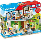 PLAYMOBIL City Life Große Schule mit Zwei Klassenzimmern, Sekretariat, Treppe, integrierten Schließfächern, Aufzug und Toiletten sowie digitaler Uhr mit Weckerfunktion, für Kinder ab 5 Jahren