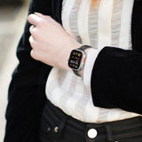 Armband Kompatibel mit Apple Watch Ultra 3/2/1 49mm,S11/S10 46mm, 9/8/7 45mm, SE3/SE2/SE/6/5/4 44mm,3/2/1 42mm, Schlank Smartwatch Armband aus Edelstahl, Metall Uhrenarmband,Schwarz